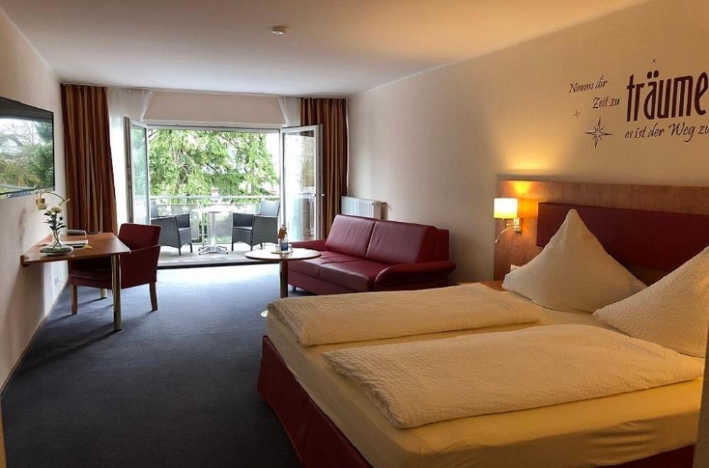 Hotel Haefner Bad Schonborn Exterior photo